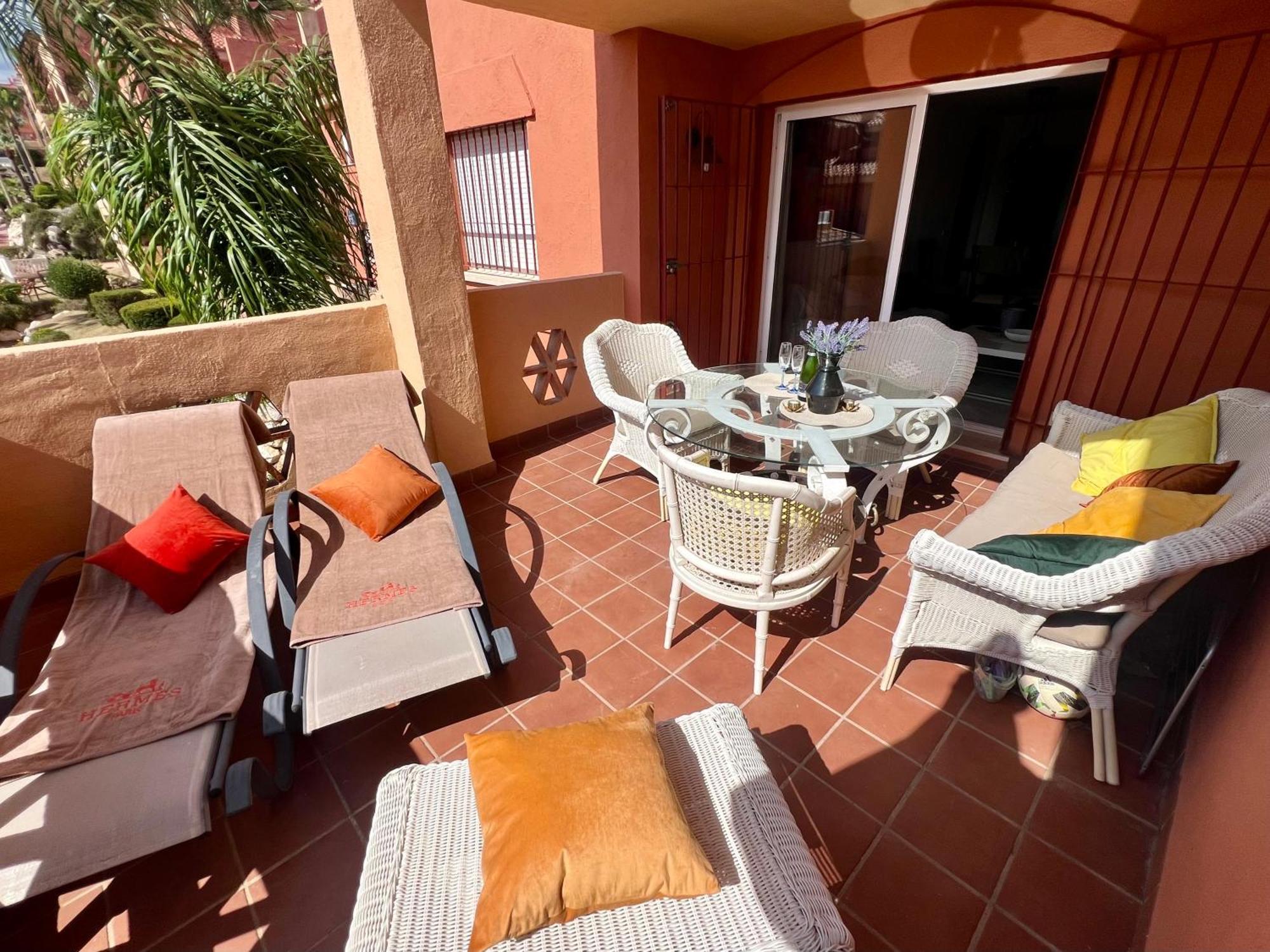 2 Bedroom Apartment Marbella East - La Reserva De Marbella Exterior photo